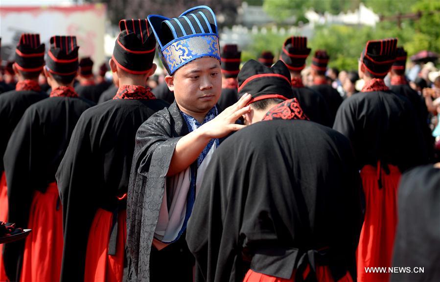 CHINA-SHAANXI-COMING-OF-AGE CEREMONY (CN)