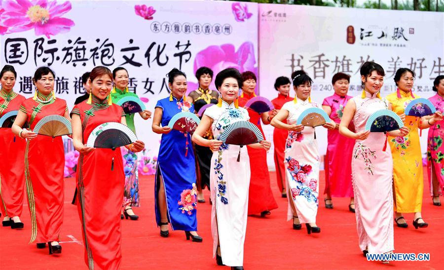 #CHINA-ANHUI-BOZHOU-CHEONGSAM FESTIVAL (CN)