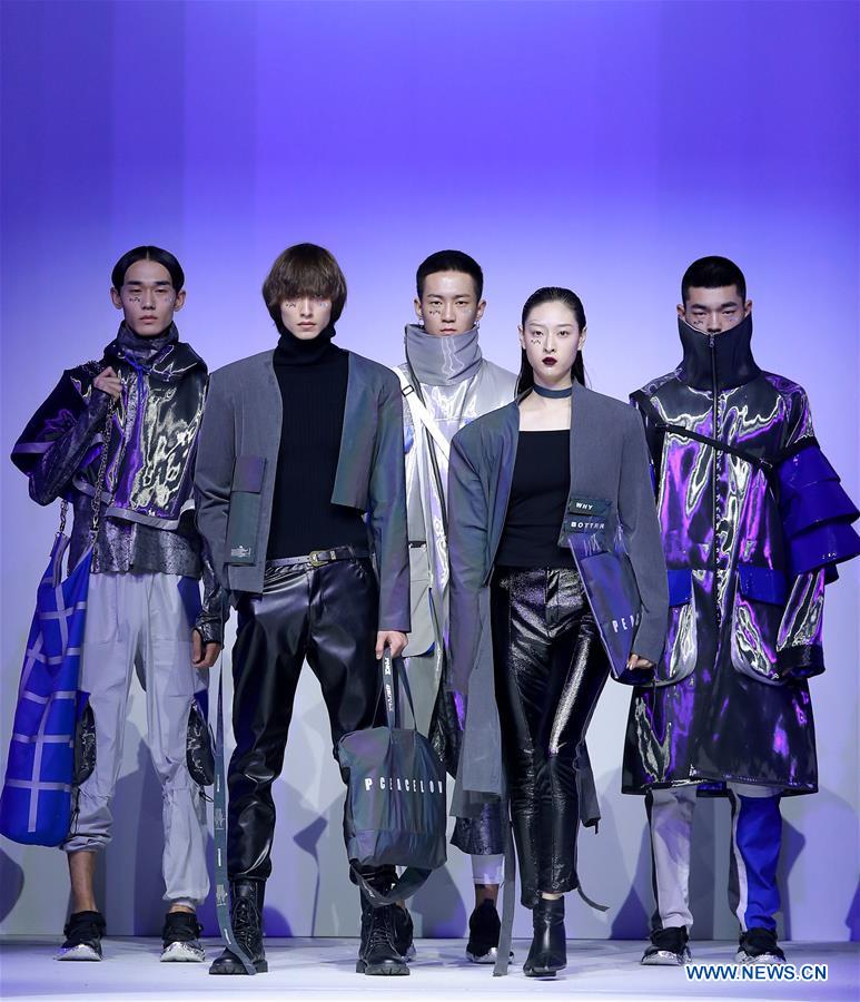 CHINA-BEIJING-GRADUATE-FASHION WEEK (CN)