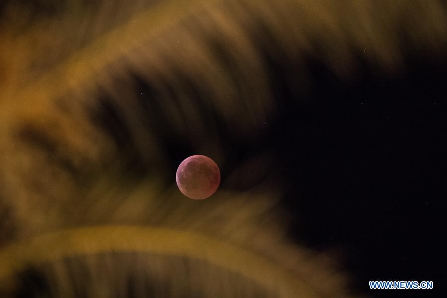 MIDEAST-JERUSALEM-LUNAR ECLIPSE