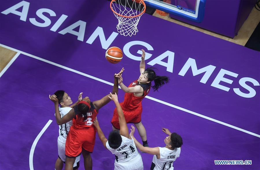 (SP)INDONESIA-JAKARTA-ASIAN GAMES-BASKETBALL-HONG KONG VS JAPAN