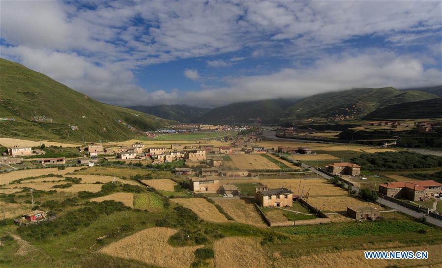 CHINA-SICHUAN-ZEQU RIVER-SCENERY (CN)