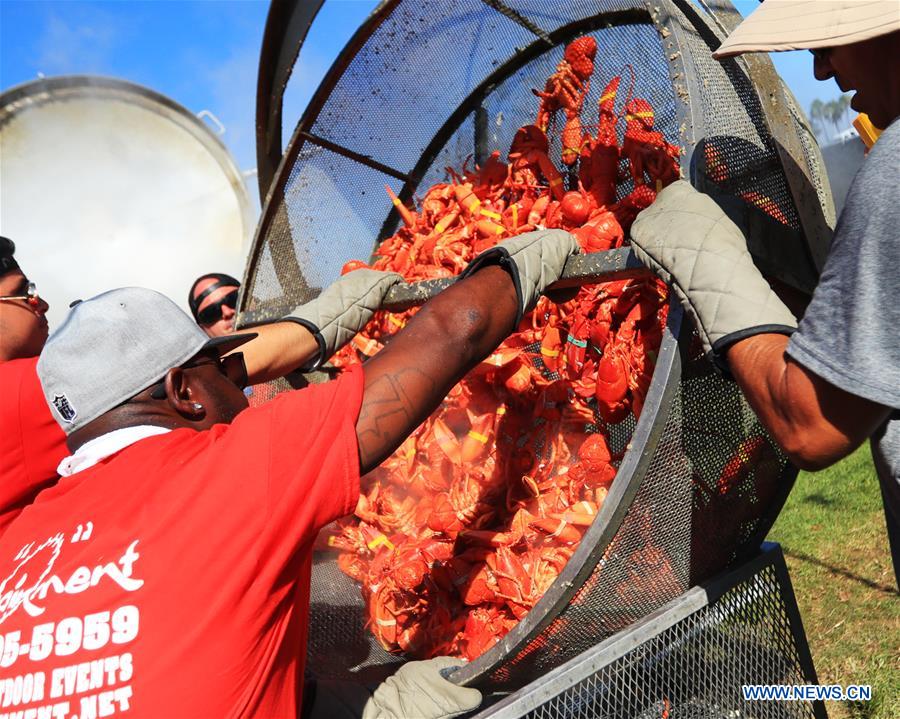 U.S.-LOS ANGELES-LOBSTER FESTIVAL