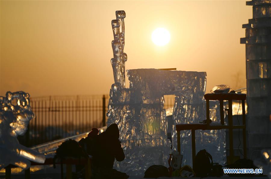 CHINA-HARBIN-ICE SCULPTURE-COMPETITION (CN)