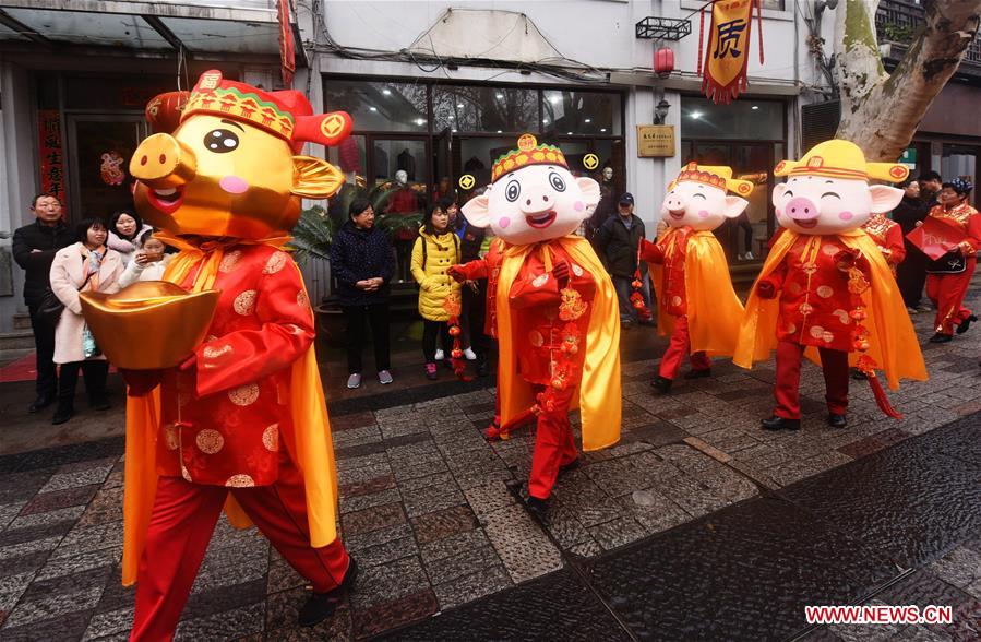 XINHUA PHOTOS OF THE DAY