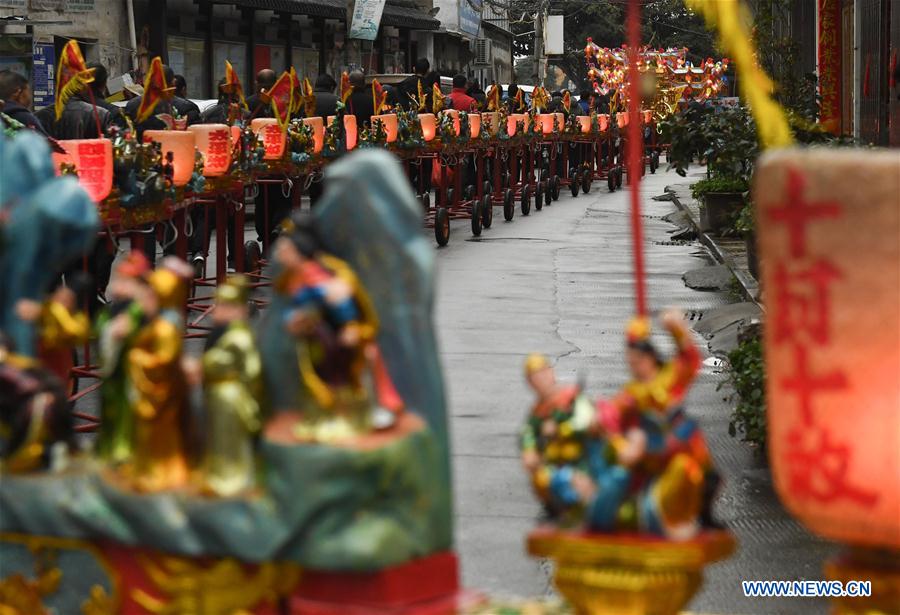 CHINA-ZHEJIANG-ORNAMENTAL DRAGON (CN)