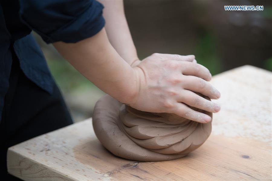 CHINA-ZHEJIANG-LONGQUAN-CELADON MAKER (CN)