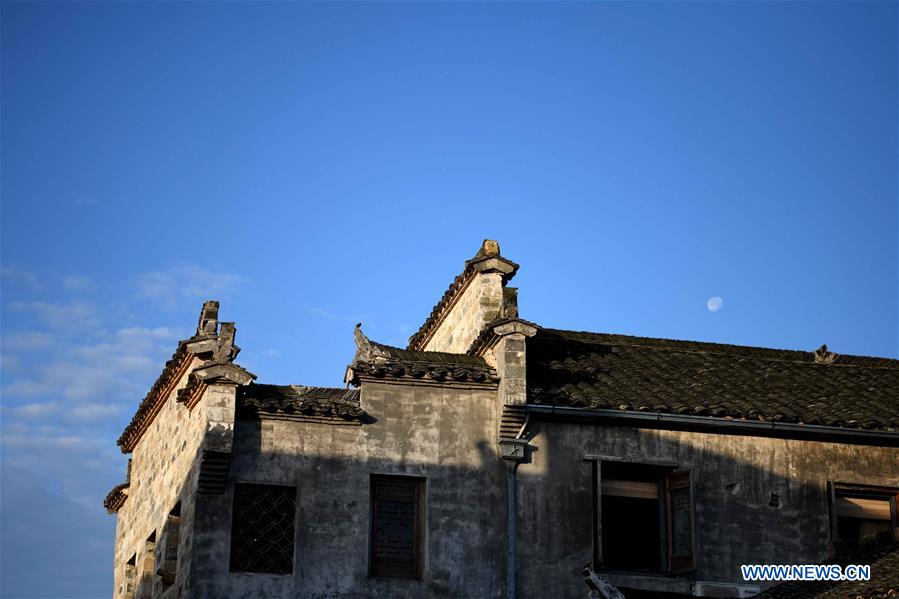 CHINA-ANHUI-HONGCUN VILLAGE-MORNING (CN)