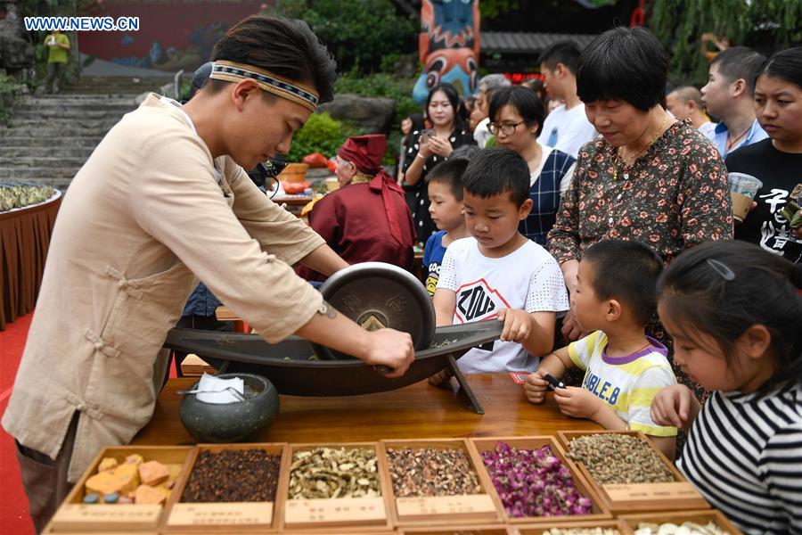 CHINA-ZHEJIANG-DUANWU FESTIVAL-CELEBRATION (CN)