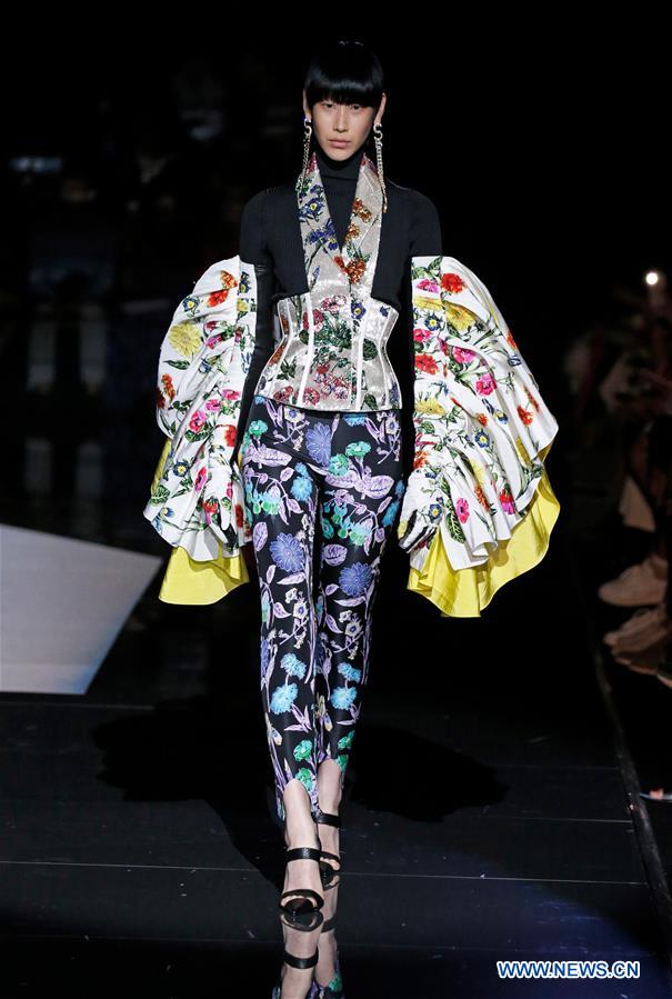 FRANCE-PARIS-FASHION WEEK-SHIAPARELLI