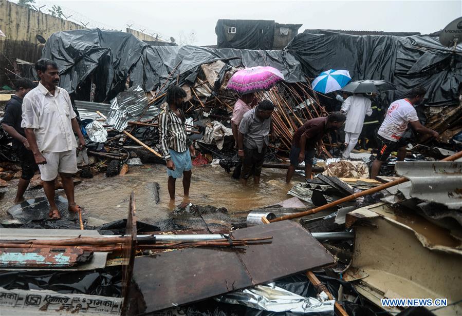 INDIA-MUMBAI-MONSOON INCIDENT