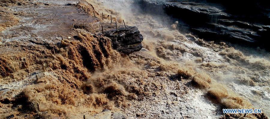 #CHINA-SHANXI-LINFEN-HUKOU WATERFALL-FLOOD PERIOD (CN)