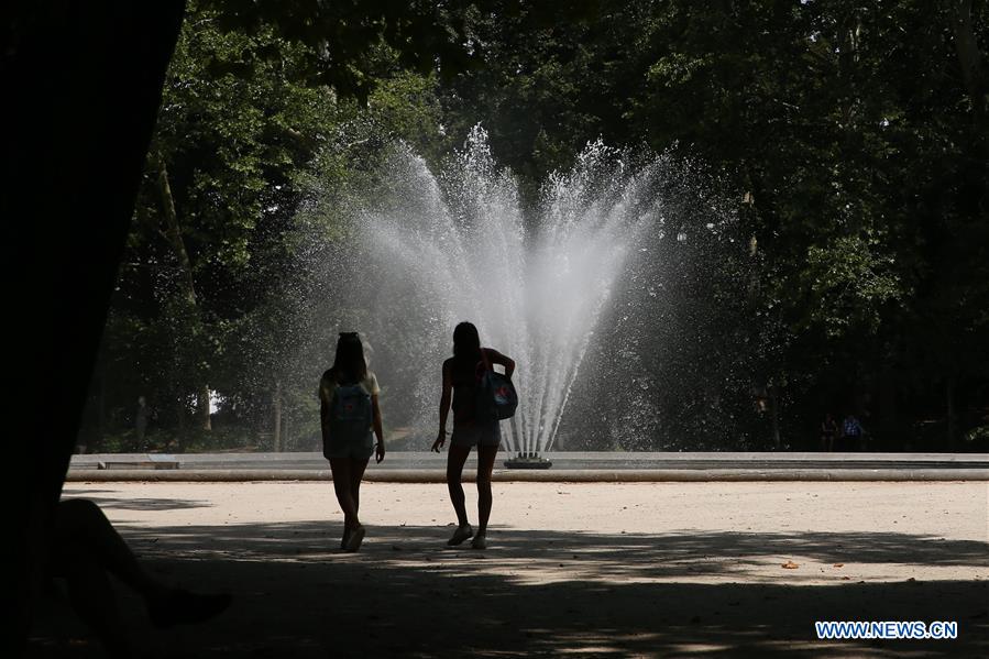 BELGIUM-BRUSSELS-HEAT-ALERT