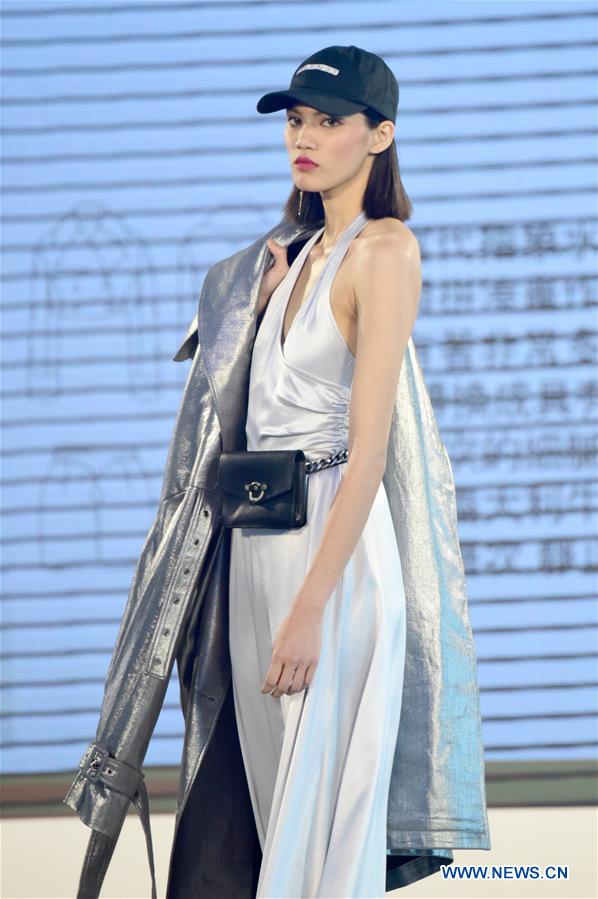 CHINA-TAIPEI-FASHION SHOW (CN)