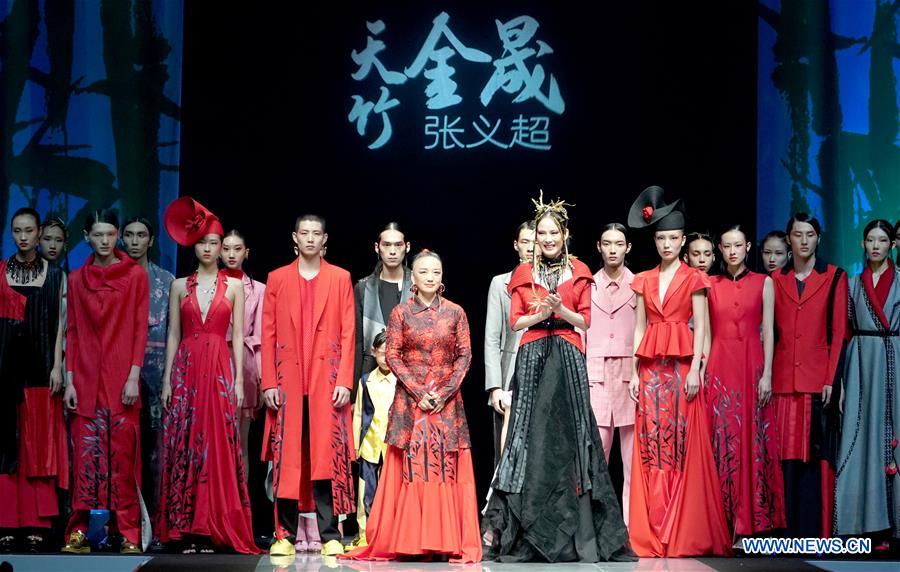 CHINA-BEIJING-FASHION WEEK (CN)