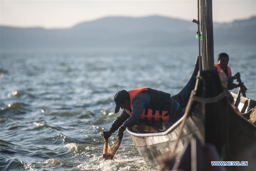 CHINA-YUNNAN-KUNMING-DIANCHI LAKE-WATER QUALITY (CN)