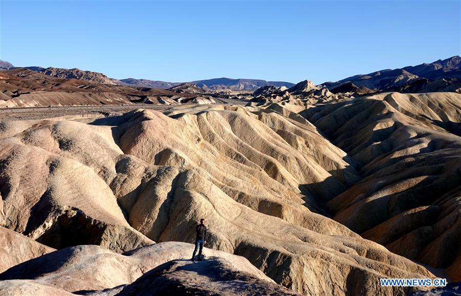 U.S.-DEATH VALLEY-SCENERY