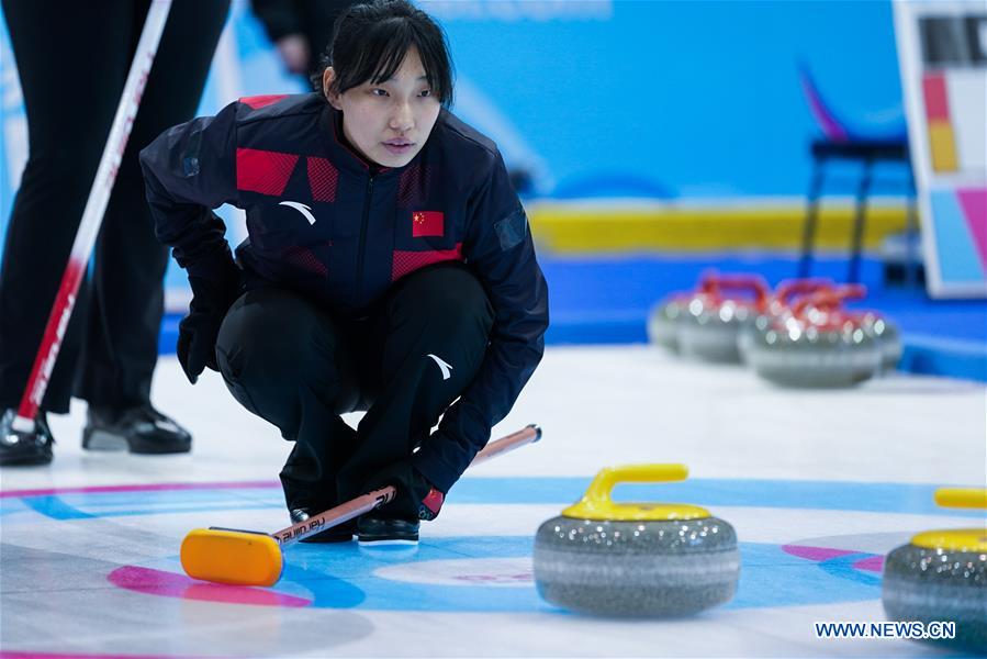 (SP)SWITZERLAND-CHAMPERY-WINTER YOG-MIXED CURLING-CHINA VS DENMARK