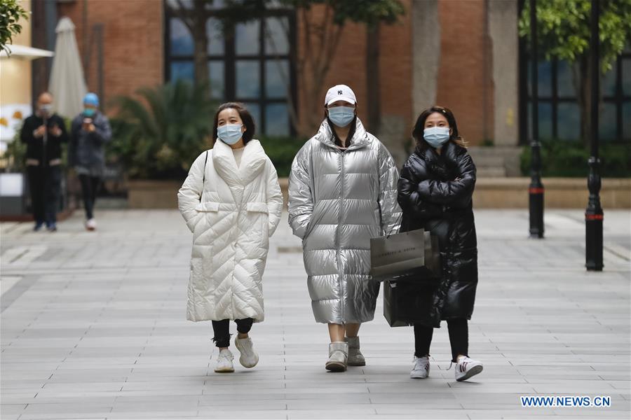 CHINA-HUBEI-WUHAN-STREET-RESUMPTION (CN)