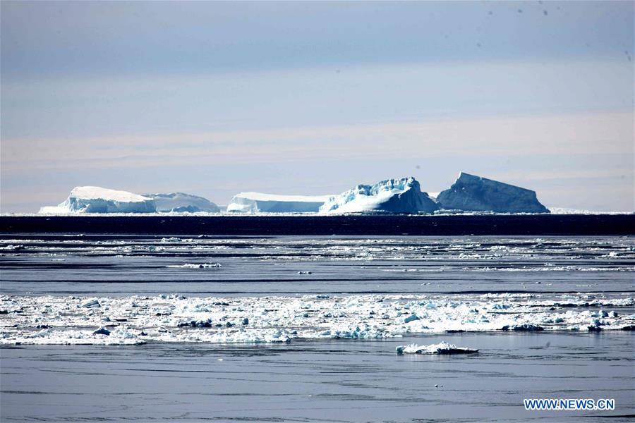 ANTARCTICA-PRYDZ BAY-XUELONG-EXPEDITION 