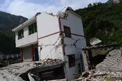 地震重灾区直击